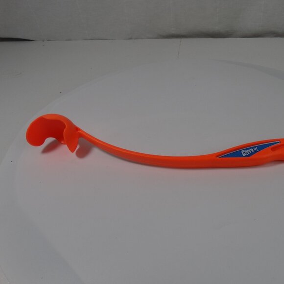 Large ChuckIt Ball Tosser, Tennis Ball Launcher Retrieving Dog Toy in Green - Picture 1 of 5